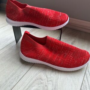 NEW - H2K - Vibrant Red and Silver Slip-On Sneakers with Knit Upper - Size 11